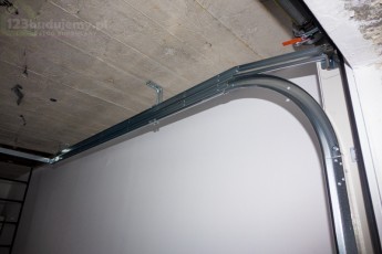 szyna bramy garażowej