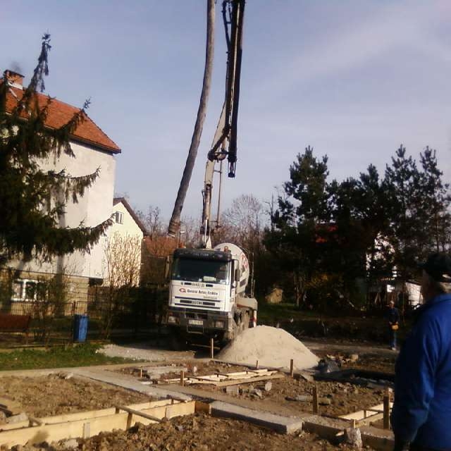 pompa gruszka, betoniarnia general beton kraków makuszyńskiego
