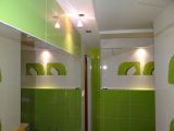 łazienka płytki tubądzin colour green, testowanie oświetlenia