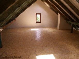 Strych tu będzie kiedyś pokój rozrywki