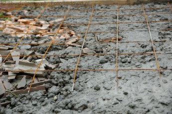 gruz z cegieł i dachówek pod wylewkę