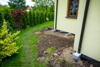 odwodnienie rynien do studni chłonnej
