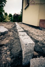 układanie kostki granitowej krawężnik obrzeże