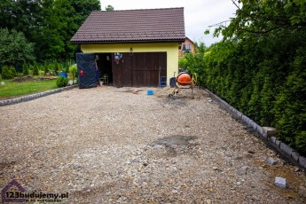 podjazd pod garażem podbudowa utwardzenie teranu