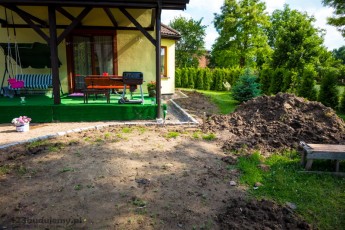 taras podbudowa pod kostkę