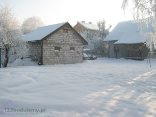 Zima na całego, ogród pod śniegiem