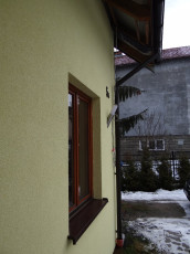 lampa elewacyjna z czujką ruchu