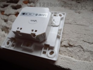 oprawa ledowa do montażu w puszce elektrycznej fi 60