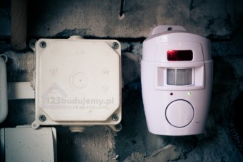 czujka ruchu alarm do garażu pilot zdalnego sterowania