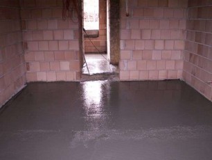 parter chudy beton, chodziak,