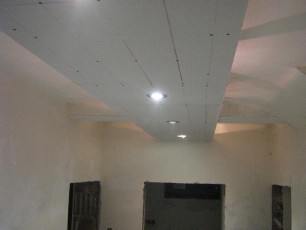 instrukcja montażu ozdobnego sufit podwieszanego z płyt gipsowo-kartonowych