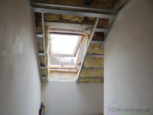 okno dachowe sufit podwieszany