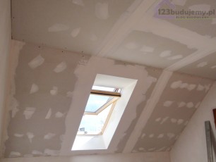 spoinowanie sufitu podwieszanego zdjęcia