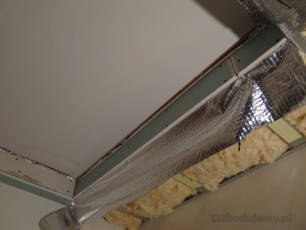 obróbka schodków na strych