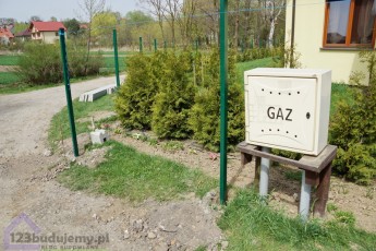 słupek ogrodzeniowy prostokątny zielony, panele ogrodzeniowe zielone