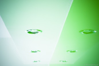 halogeny w łazienke, oczka świetlne, oświetlenie łazienki