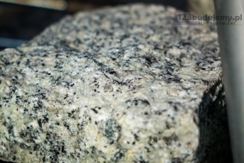 kostka granitowa