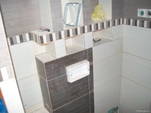 zabudowa stelaża wc płytki