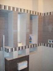 półki z regipsu w łazience