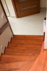 nakładka na schody z drewna dębowego