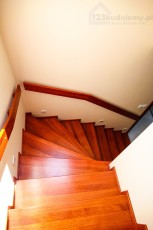 drewniane schody zabiegowe