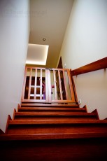 furtka schodowa dziecko nie spadnie ze schodów