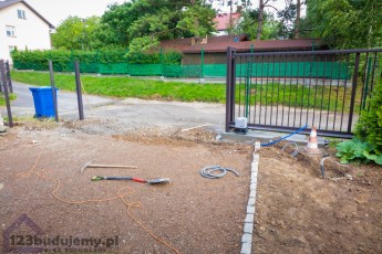 brama przesuwna kable instalacja