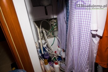 skrzynka rozdzielcza domofonu z zasilaczem