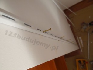 szyna na uchwyt do półki system garderoby