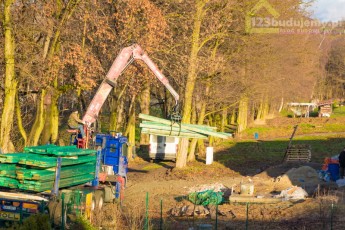 drewno na konstrukcje dachu