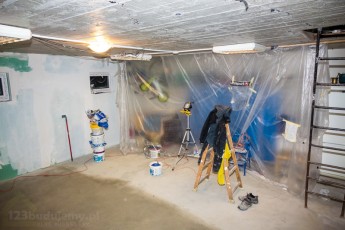 wylewka w garażu dwie polowy