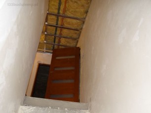 sufit podwieszany przedpokój docieplenie wełną mineralną