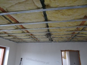 profile cd na wieszakach do poddaszy grzybkowych