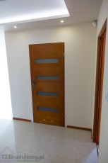 wilgoć w garderobie przez brak nawiewników