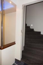 wykładzina na schodach