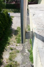 słupki aluminiowe balkon balustrada szklana