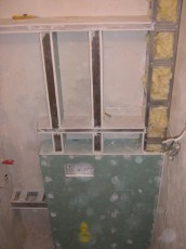 pionowe filarki z kg w łazience