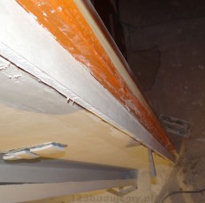 czym obrobić ścianki obok futrun