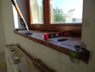 jak kleić parapety wewnętrzne