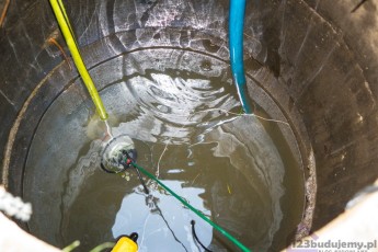 studnia chłonna podłączenie pompy zatapialnej