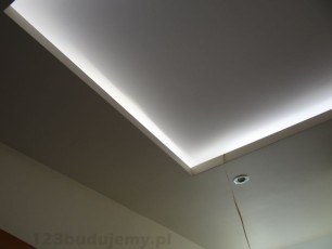 nowoczesny sufit led