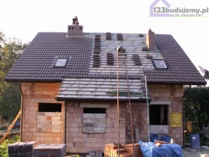 Krycie dachu dachówką betonową euronit