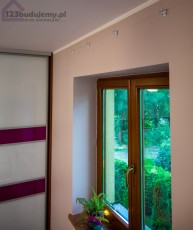 jak samodzielnie powiesić roletę rzymską