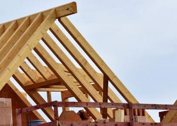 Wybór pokrycia dachowego – na co należy zwrócić uwagę?