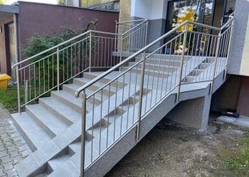 Remonty biur Warszawa – usługi remontowe ADREM