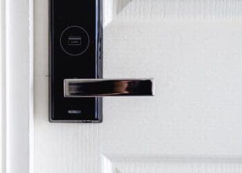 smart-home-inteligentny zamek