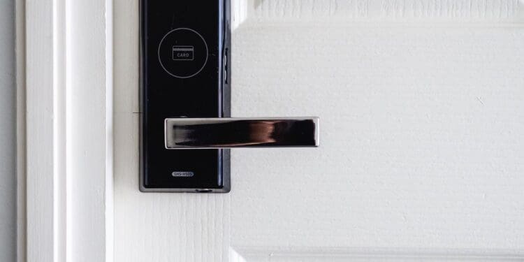 smart-home-inteligentny zamek