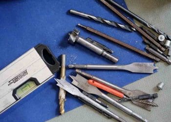 wiercenie-w-płytkach wiertla