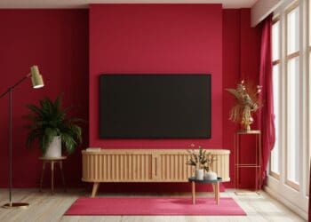 Kolor 2023: jak stylizować Viva Magenta? Stylowe dywany i dekoracje w nowoczesnych wnętrzach