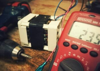 Szerokie zastosowanie wyciągarek hydraulicznych